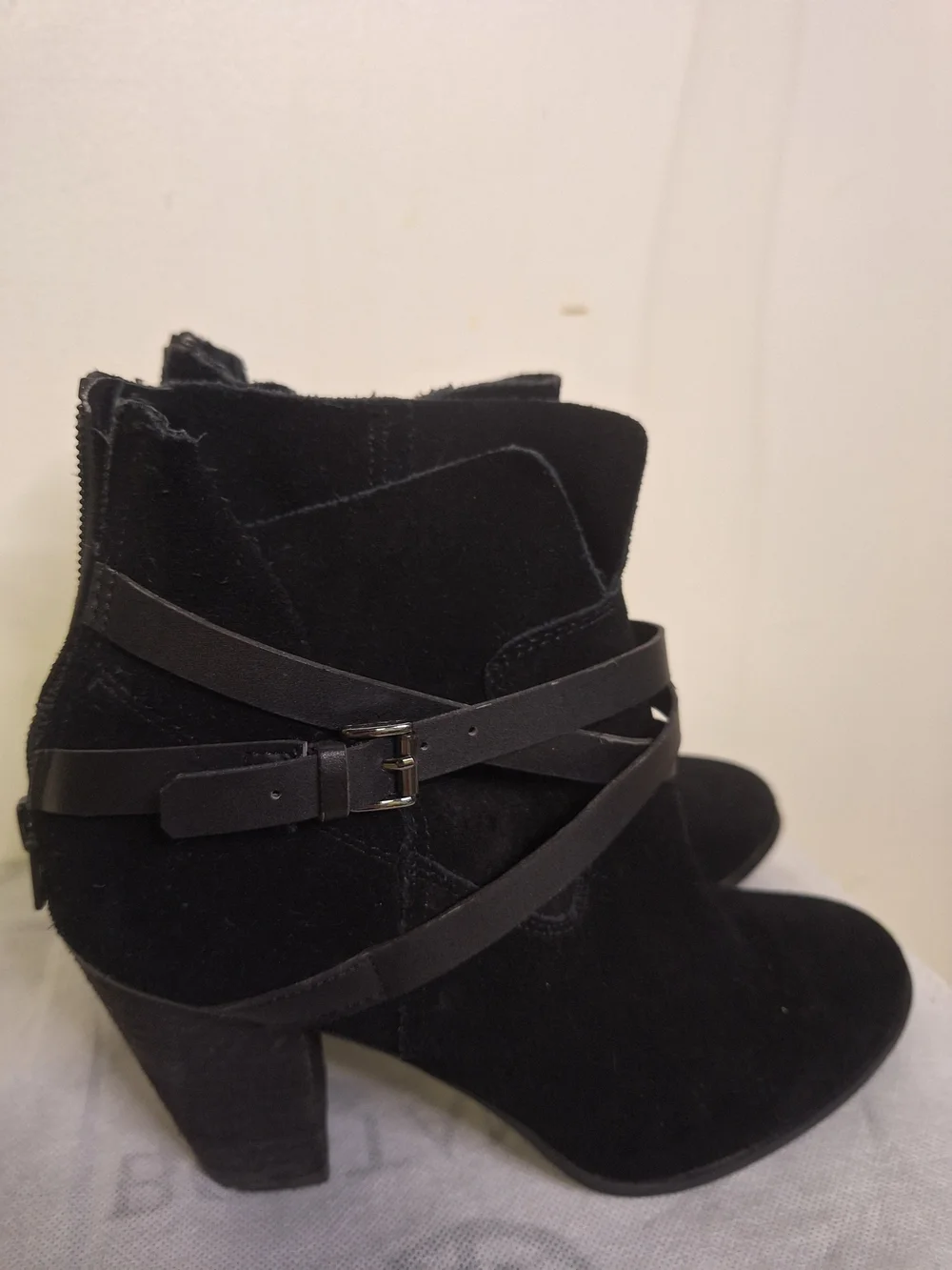 Women's Black Suede Ankle Boots with Wrap Straps.         Size 8 Med